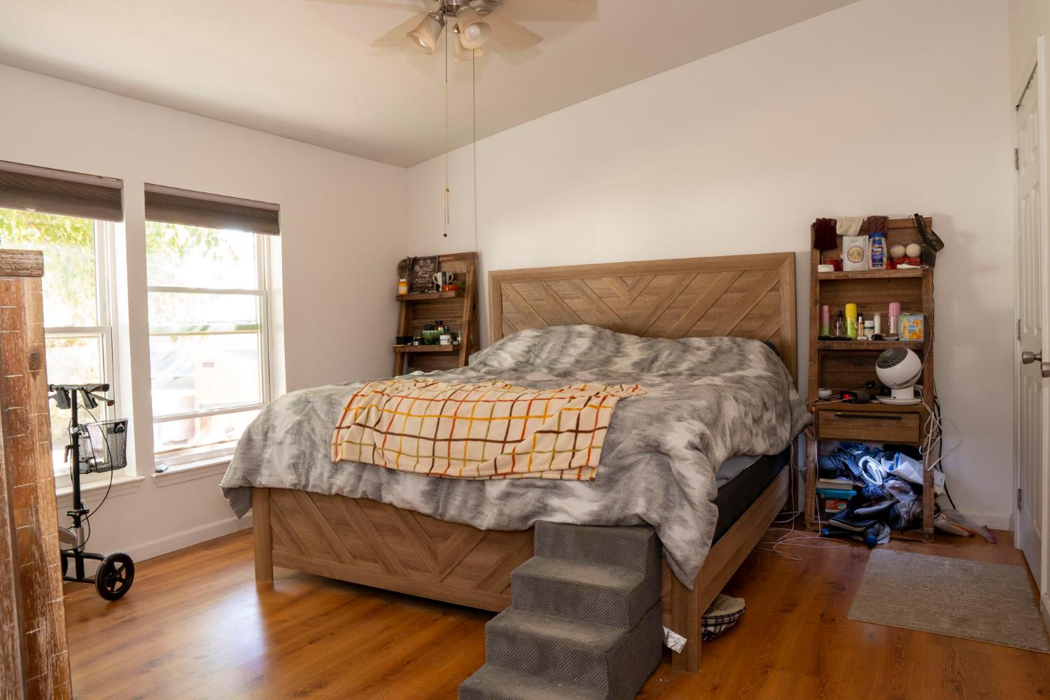 6136 N Bethel Ave, Clovis, CA 93619