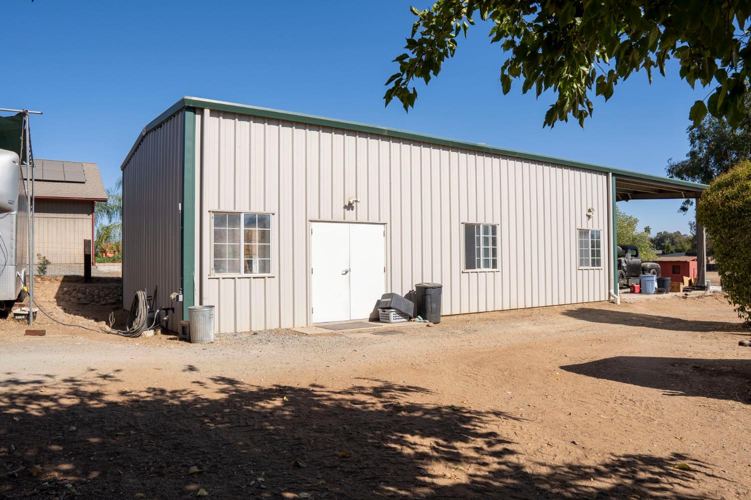 6136 N Bethel Ave, Clovis, CA 93619