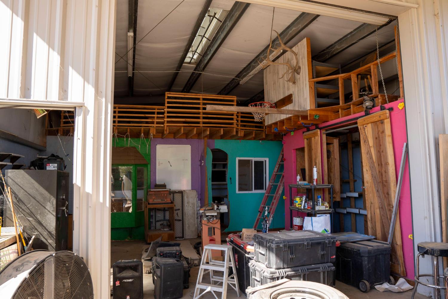 6136 N Bethel Ave, Clovis, CA 93619