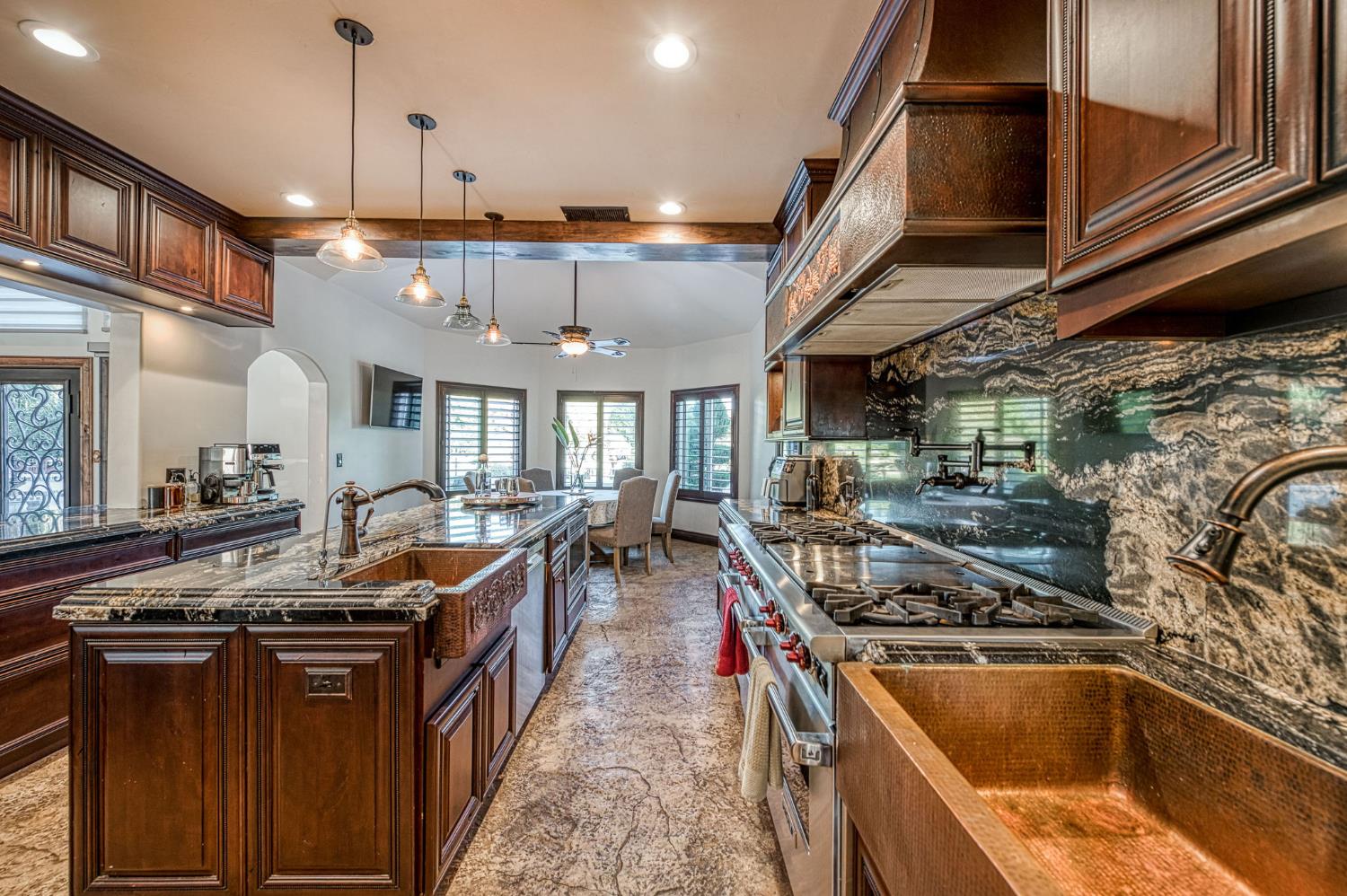 5334 N Marjan Ave, Clovis, CA 93619