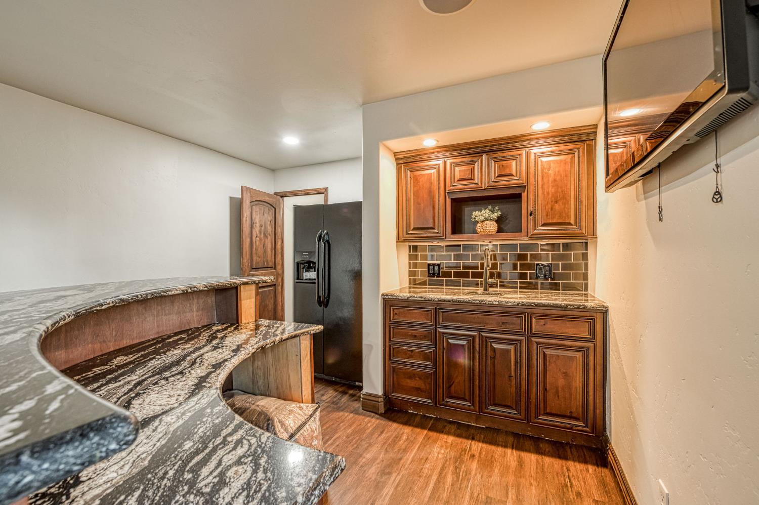 5334 N Marjan Ave, Clovis, CA 93619