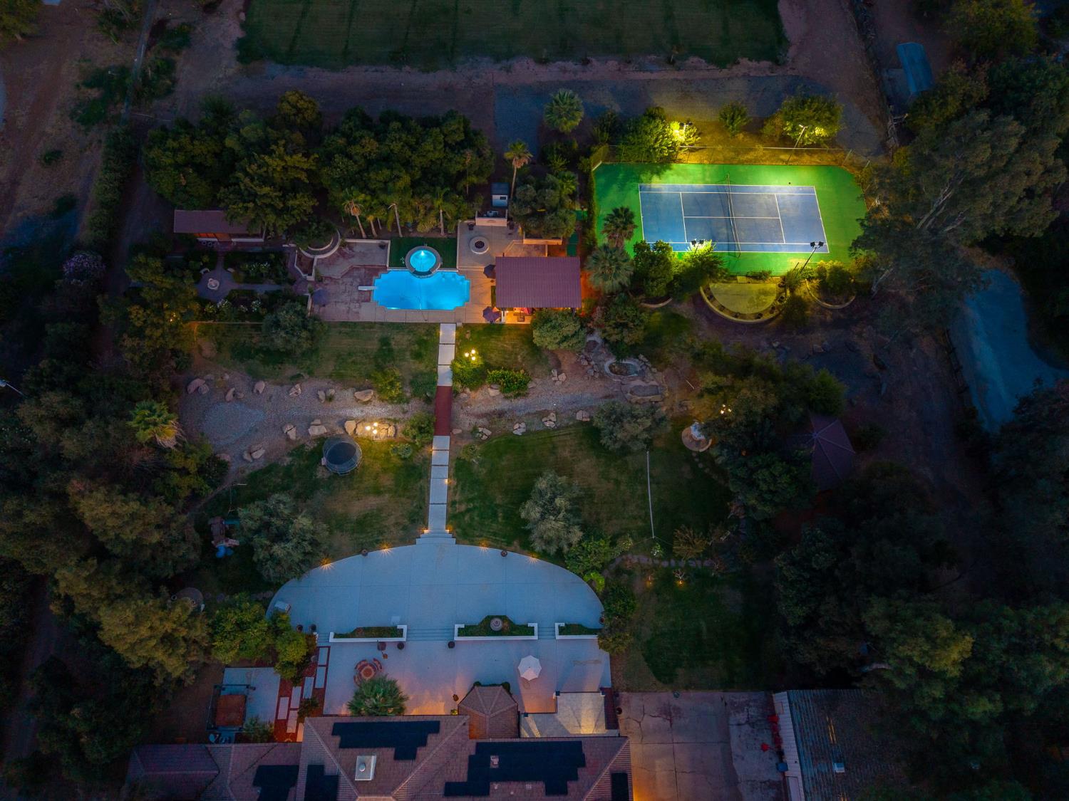 5334 N Marjan Ave, Clovis, CA 93619