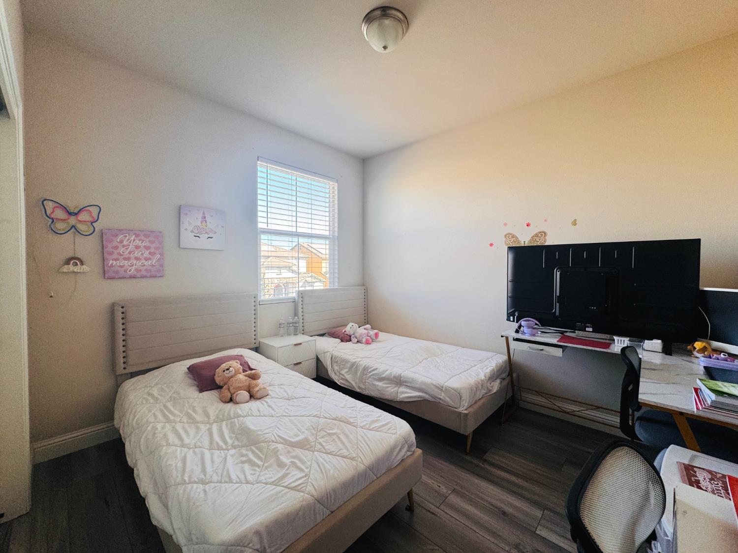 4237 N Rosalia Ave, Fresno, CA 93723
