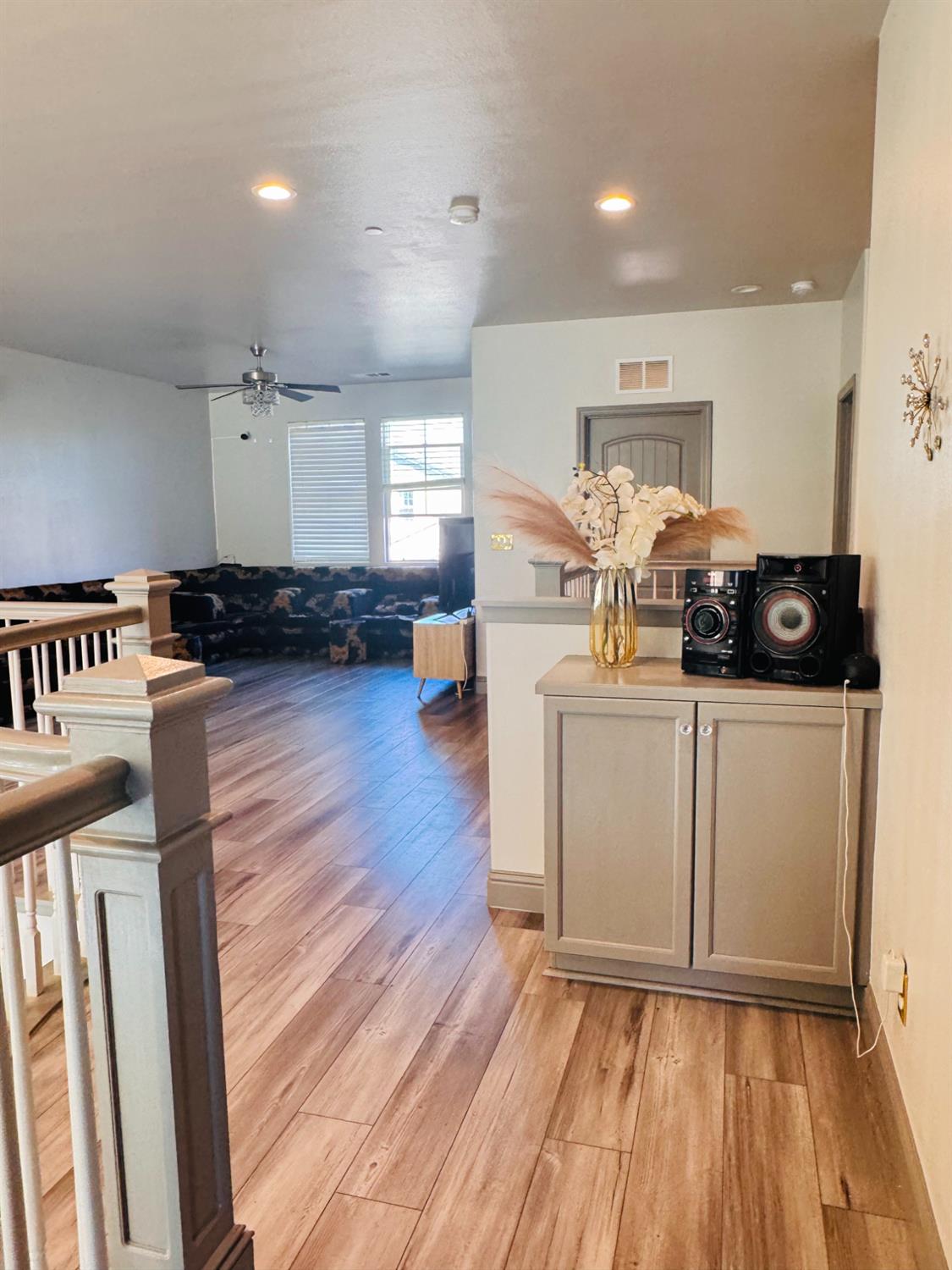 4237 N Rosalia Ave, Fresno, CA 93723