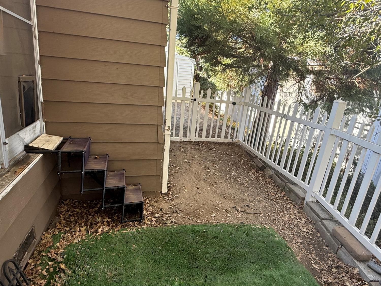 39678 Road 425B #69, Oakhurst, CA 93644