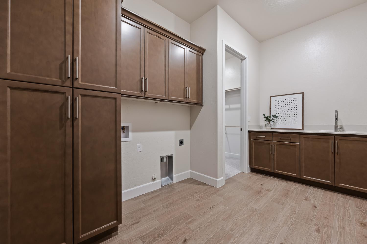 2946 Trenton Ave, Clovis, CA 93619