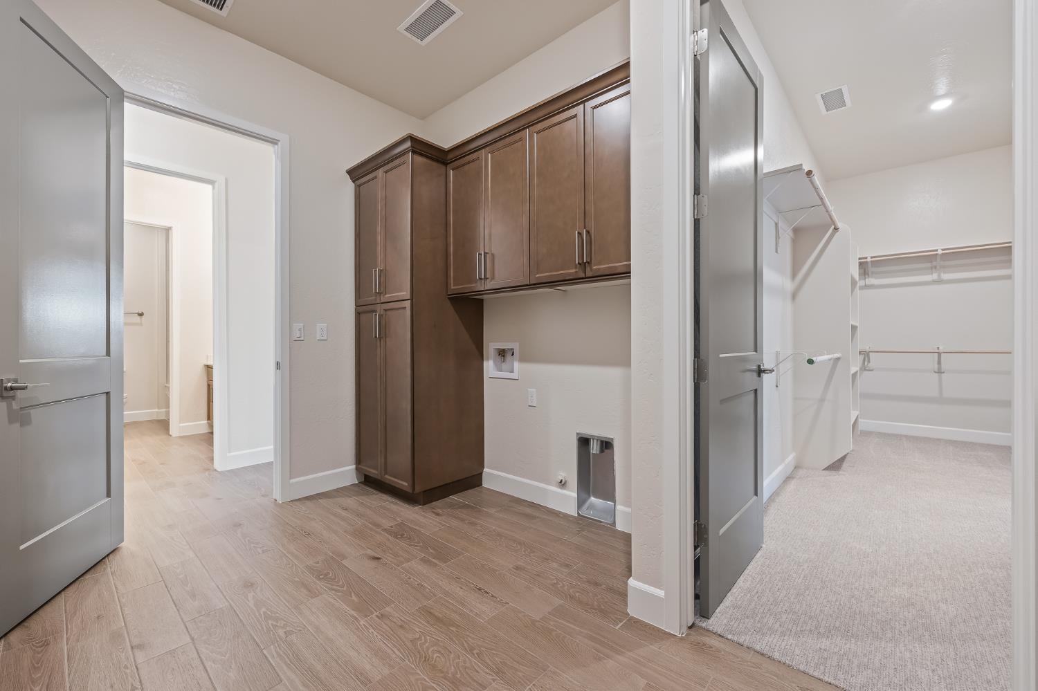 2946 Trenton Ave, Clovis, CA 93619