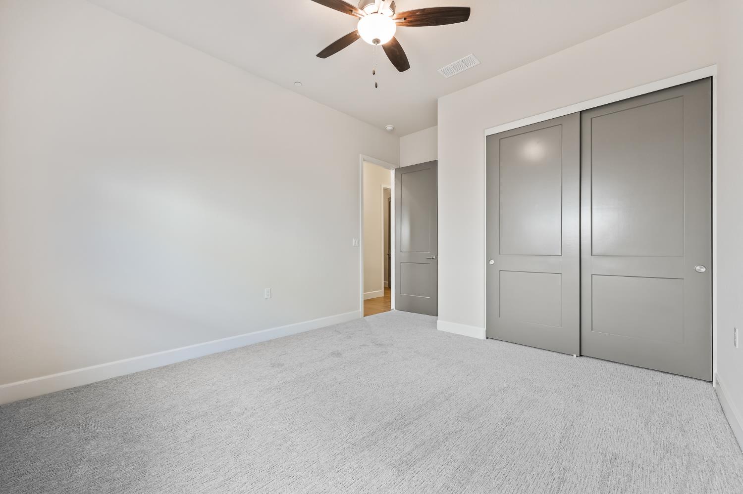2946 Trenton Ave, Clovis, CA 93619