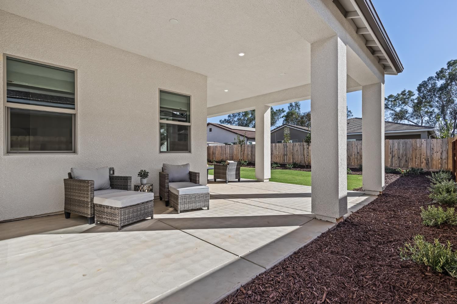 2946 Trenton Ave, Clovis, CA 93619