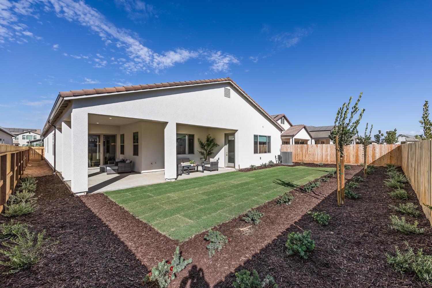 2946 Trenton Ave, Clovis, CA 93619
