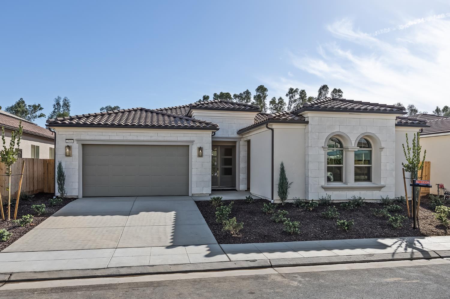 2946 Trenton Ave, Clovis, CA 93619
