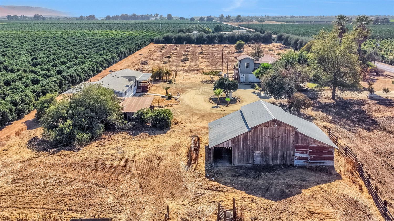 42458 Road 136, Orosi, CA 93647