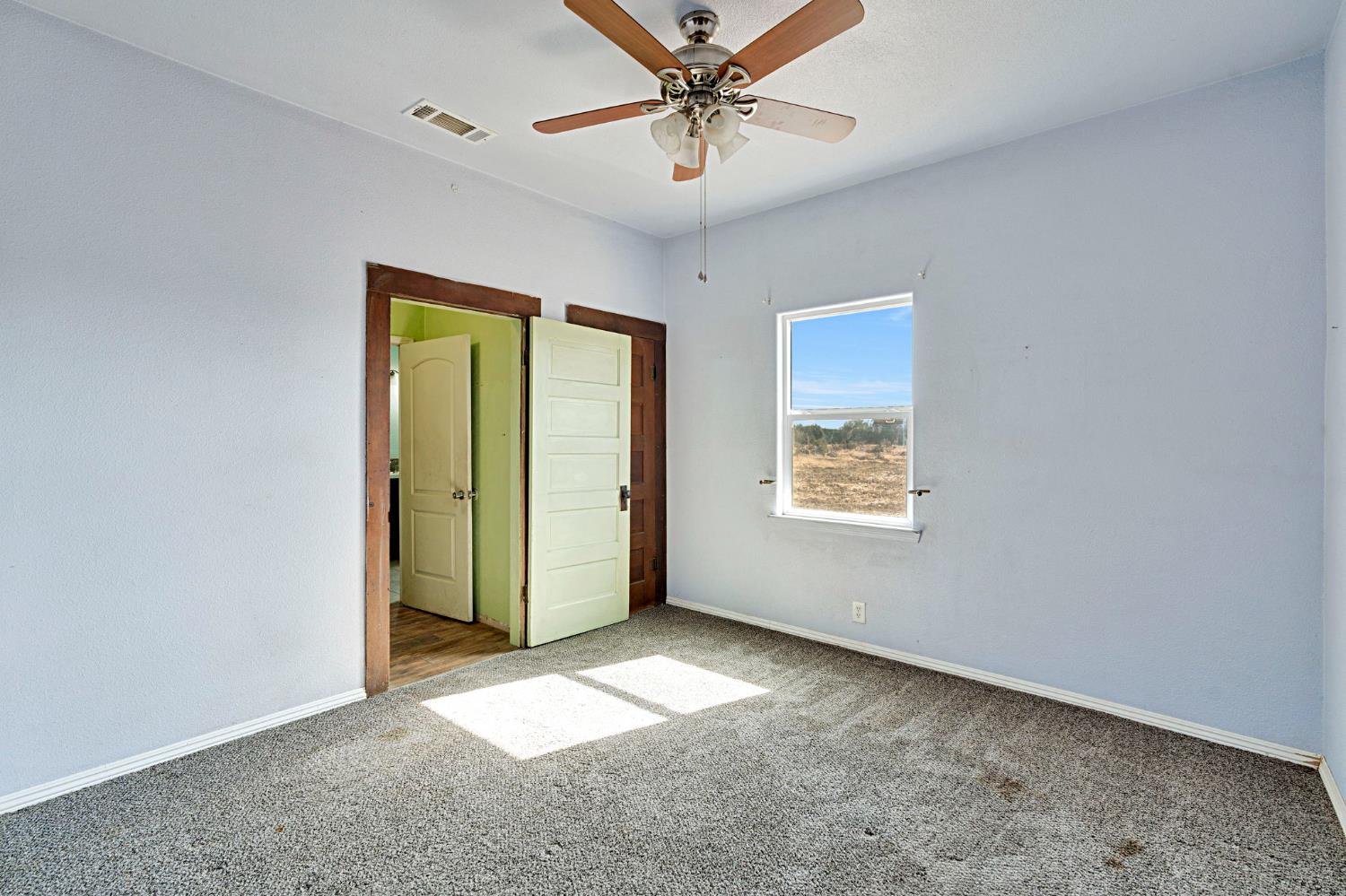 42458 Road 136, Orosi, CA 93647