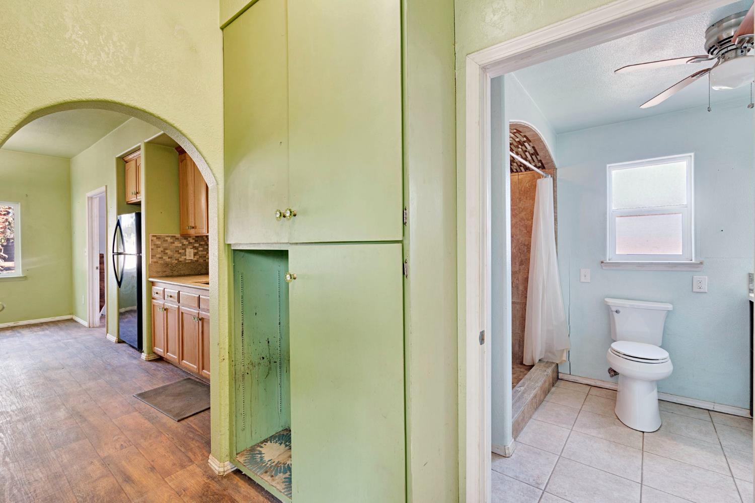 42458 Road 136, Orosi, CA 93647