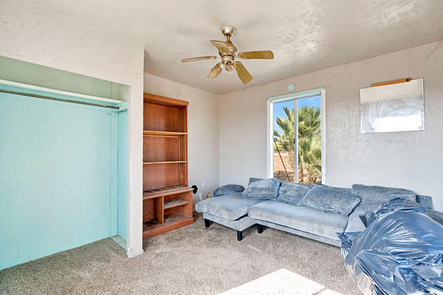 42458 Road 136, Orosi, CA 93647
