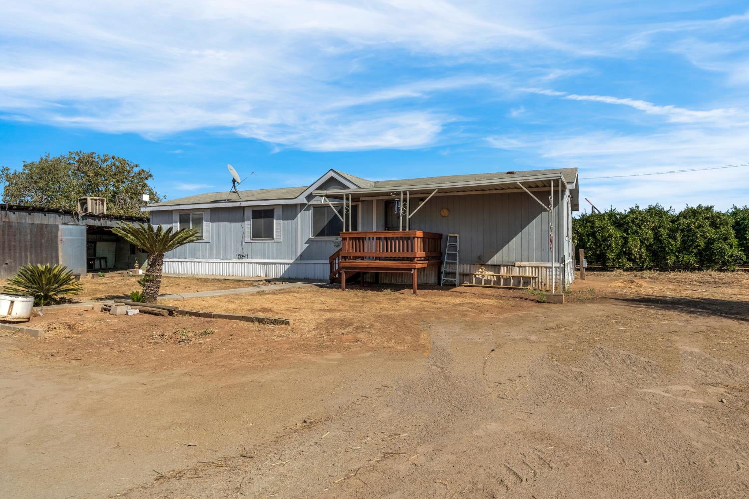 42458 Road 136, Orosi, CA 93647