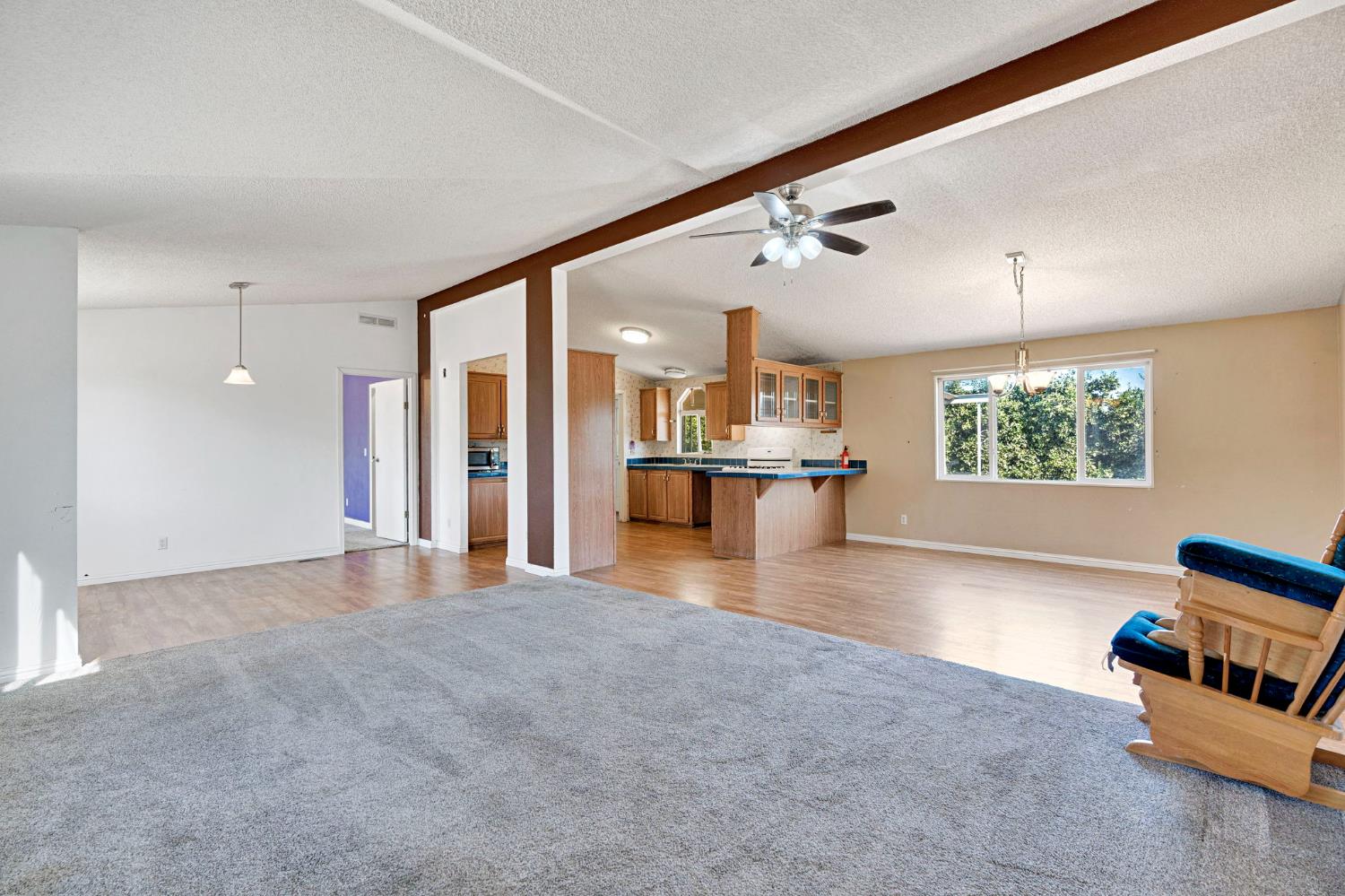42458 Road 136, Orosi, CA 93647