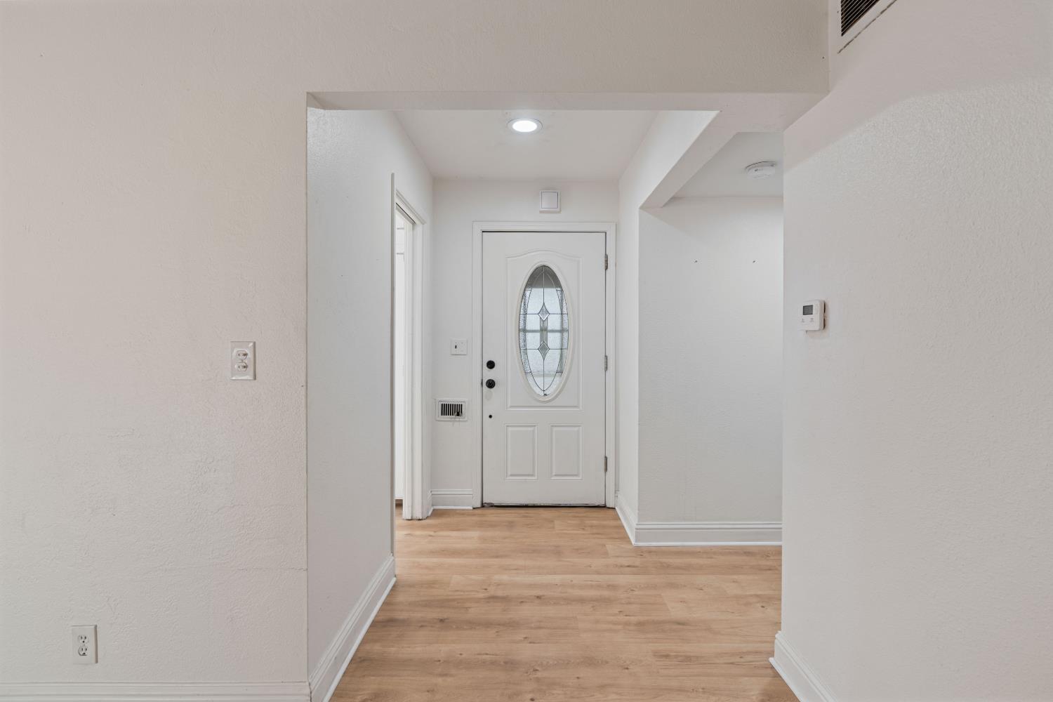 4546 N West Ave, Fresno, CA 93705
