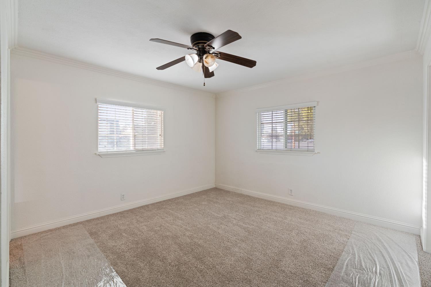 4546 N West Ave, Fresno, CA 93705