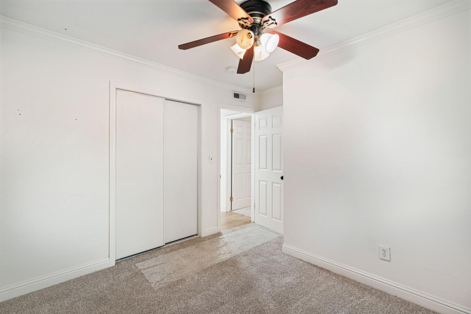 4546 N West Ave, Fresno, CA 93705