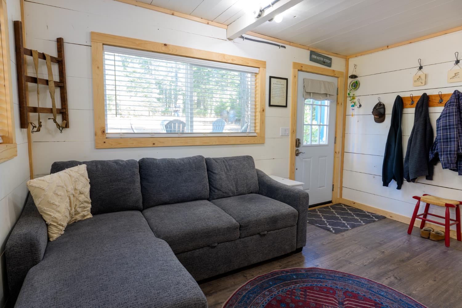 41392 Sunset Rock Rd, Shaver Lake, CA 93664