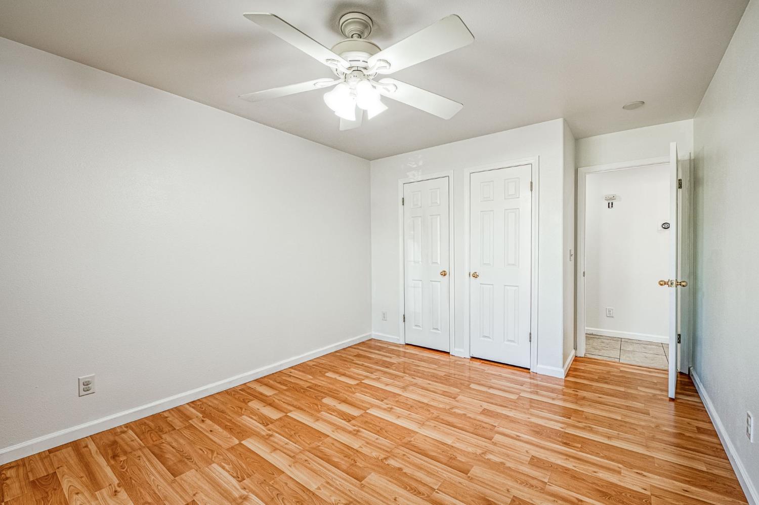 1339 W Henley Creek Rd, Reedley, CA 93654
