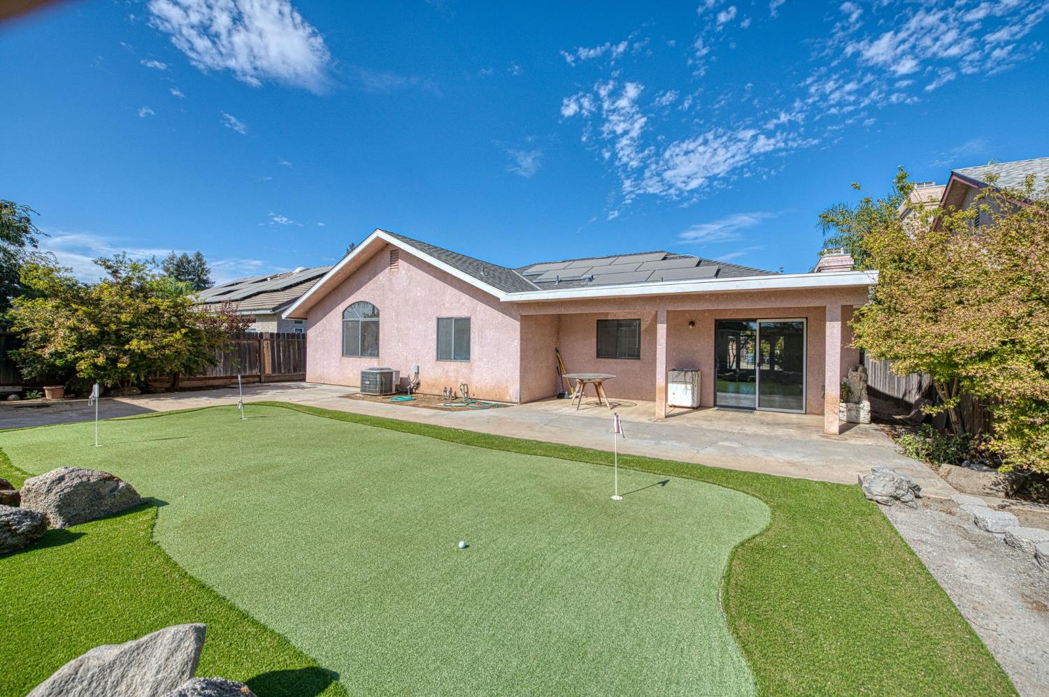 1339 W Henley Creek Rd, Reedley, CA 93654