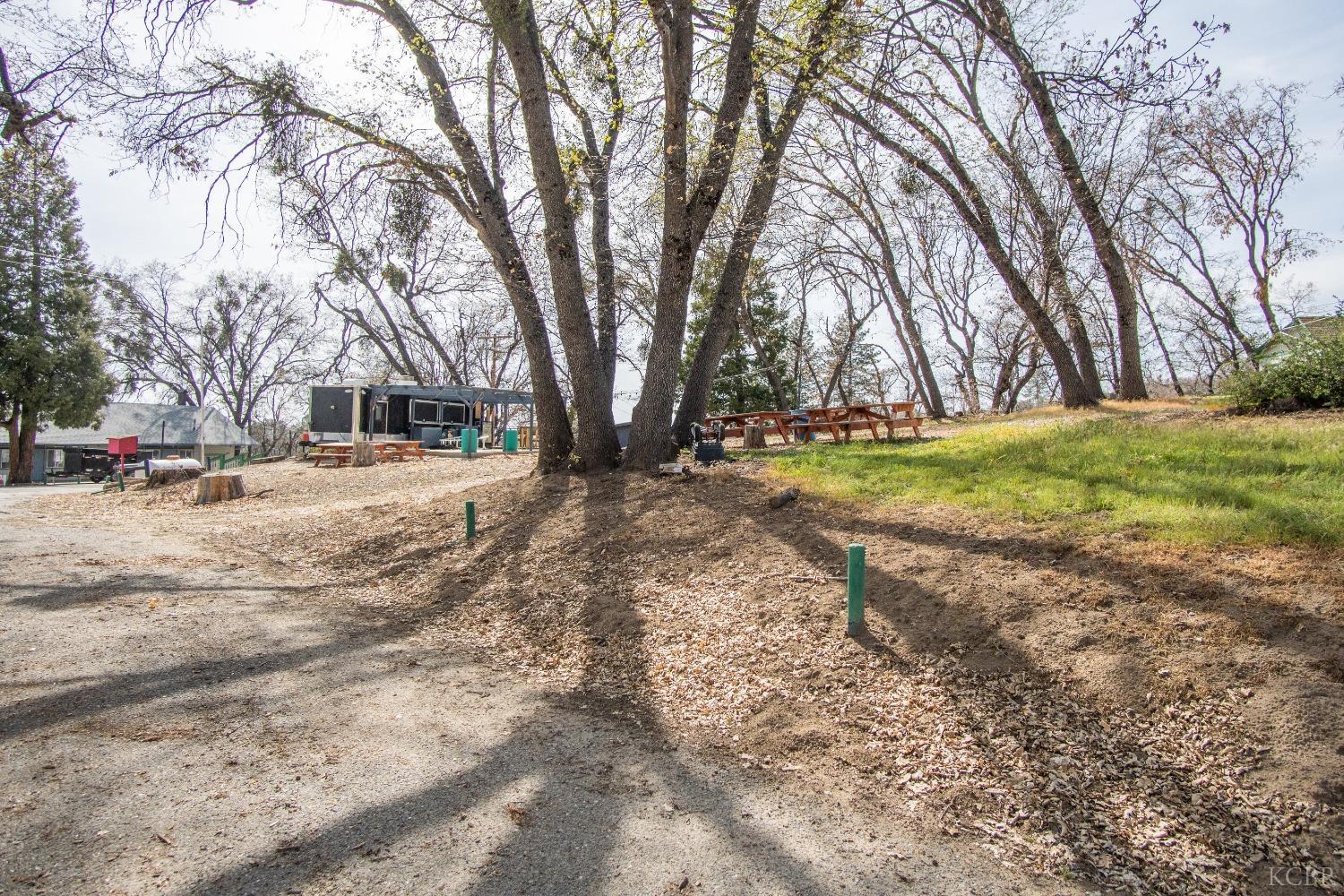 45334 Poso Park Dr, Posey, CA 93260