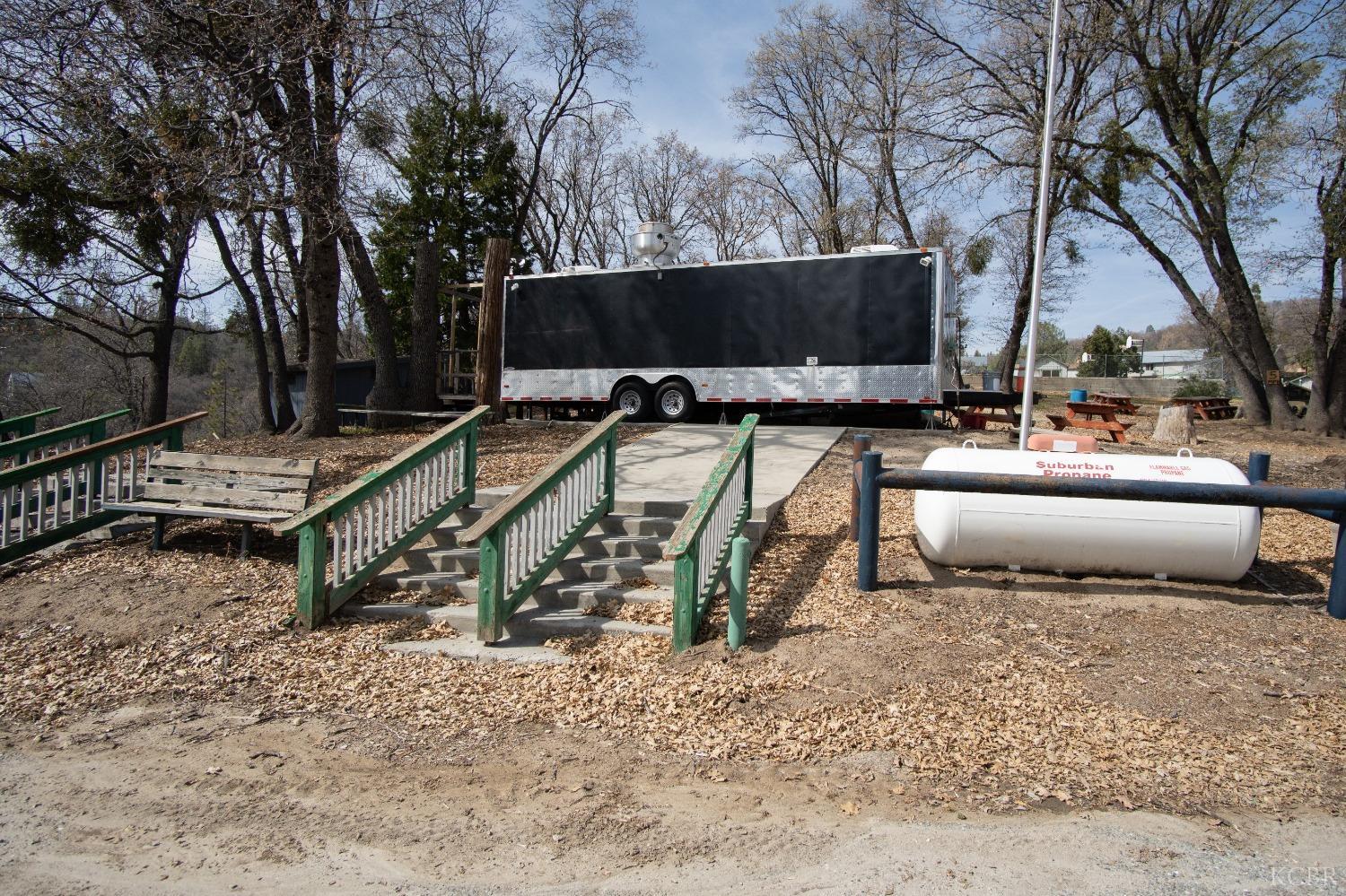 45334 Poso Park Dr, Posey, CA 93260