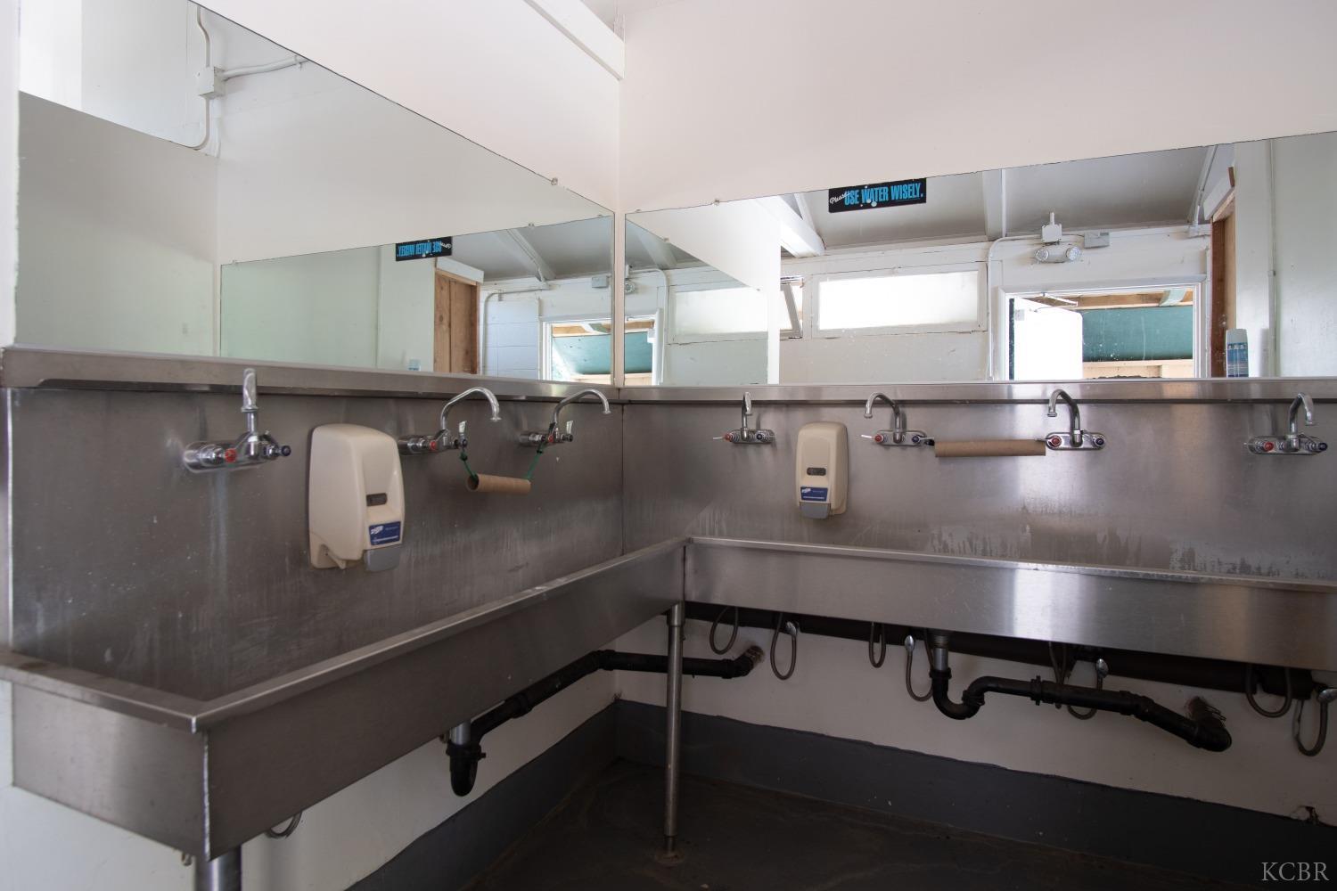 45334 Poso Park Dr, Posey, CA 93260