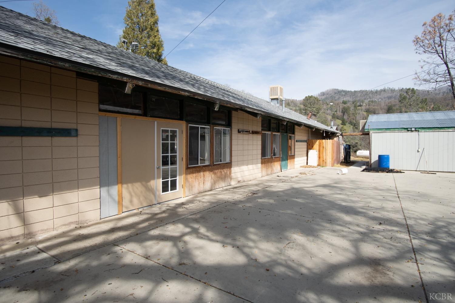 45334 Poso Park Dr, Posey, CA 93260