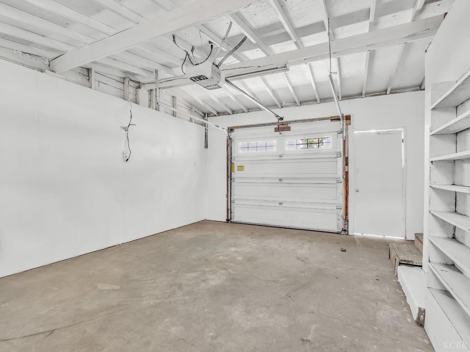 11005 S 10th Ave, Hanford, CA 93230