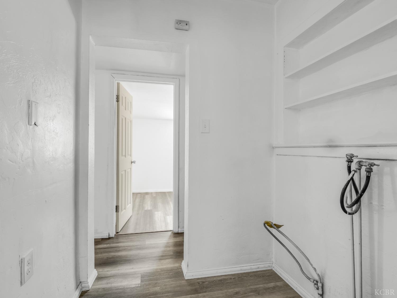 11005 S 10th Ave, Hanford, CA 93230