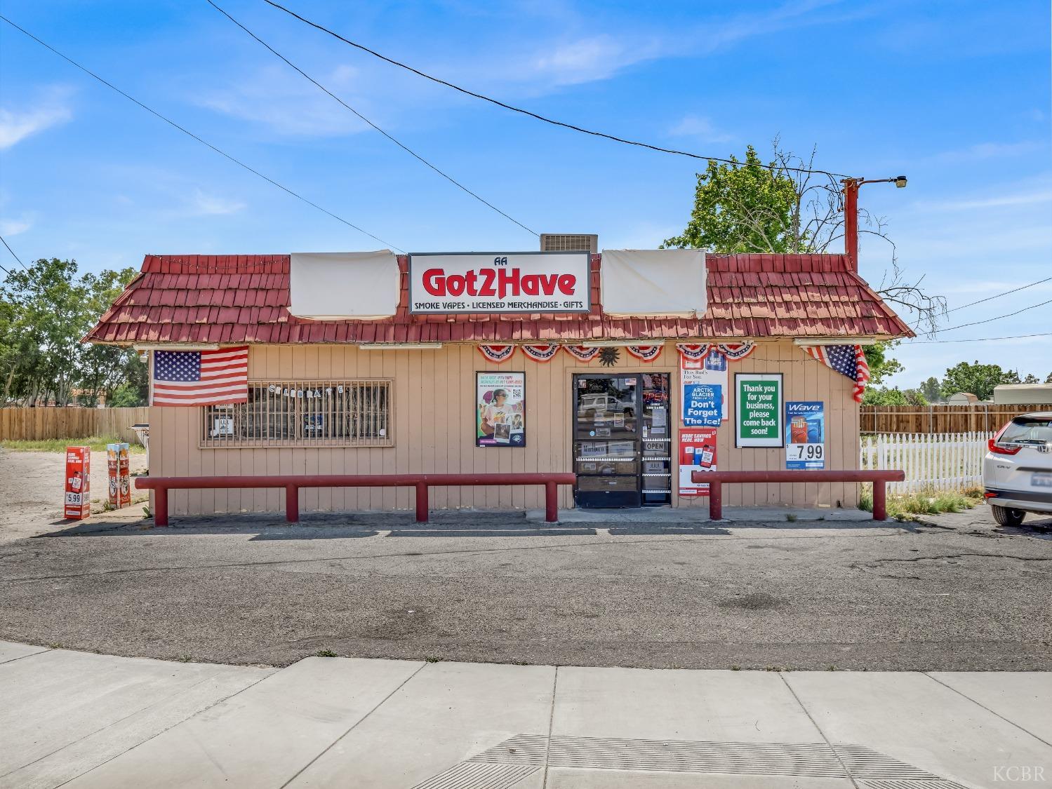 11005 S 10th Ave, Hanford, CA 93230