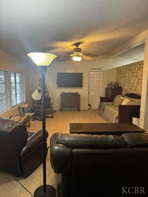 860 #23 E Grangeville Blvd, Hanford, CA 93230