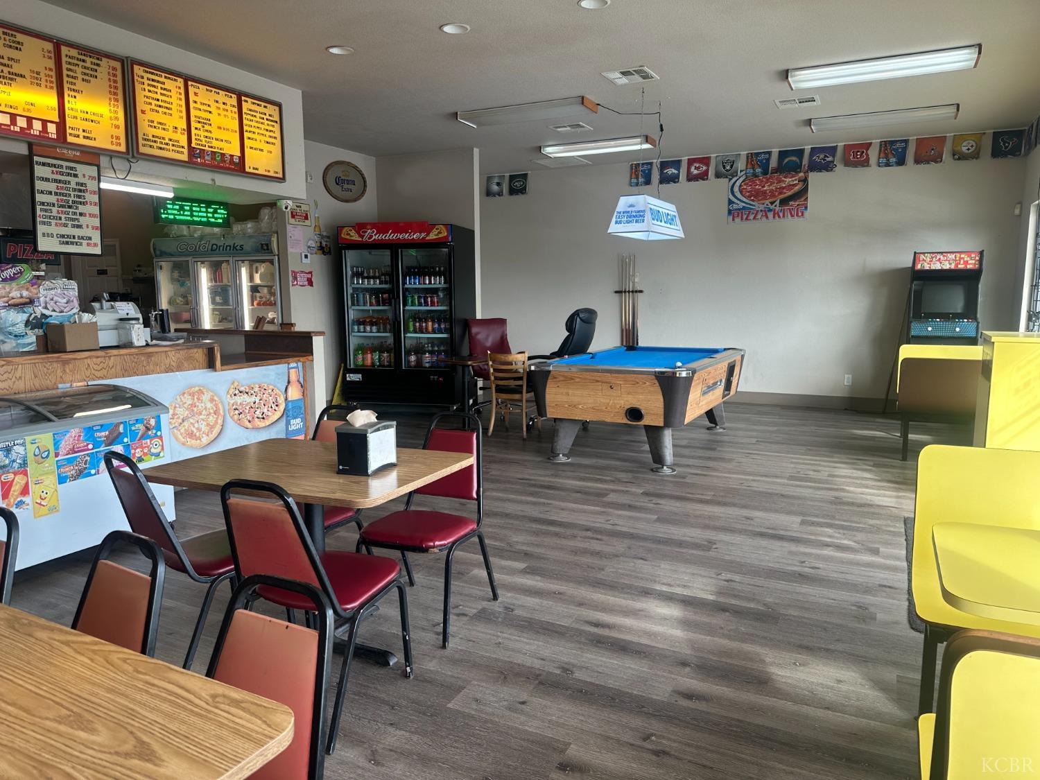 10668 14th, Armona, 93202