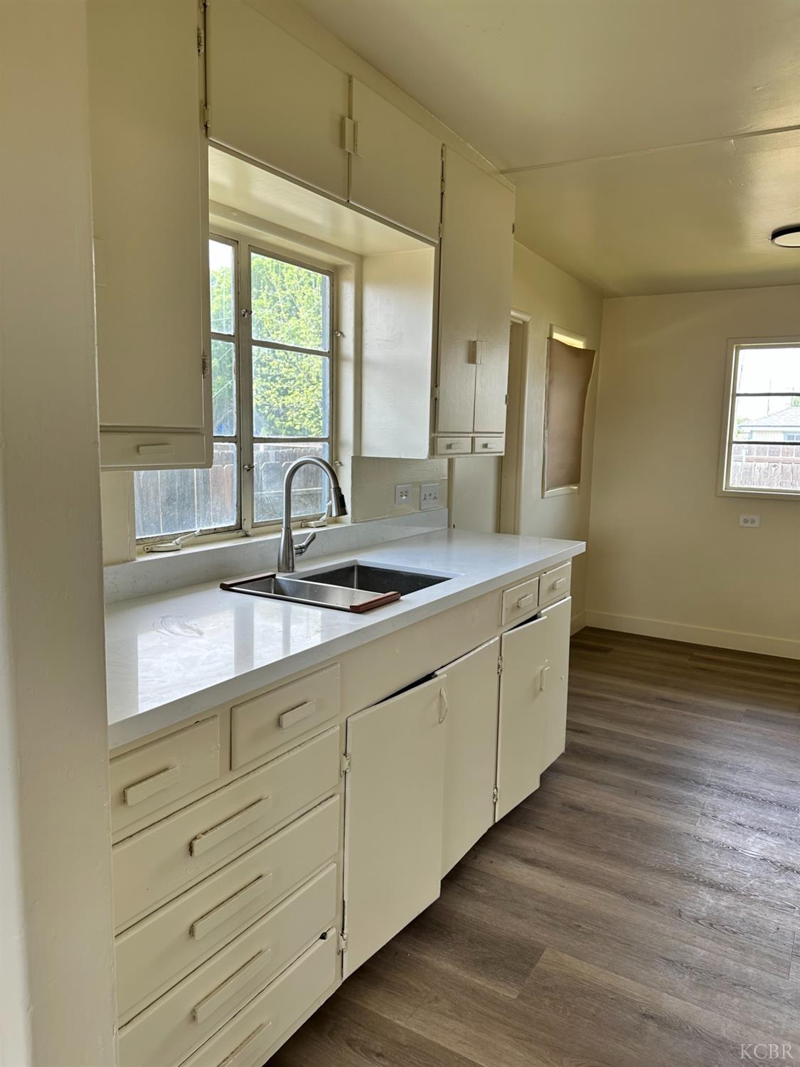 1728 Estes, Corcoran, CA 93212