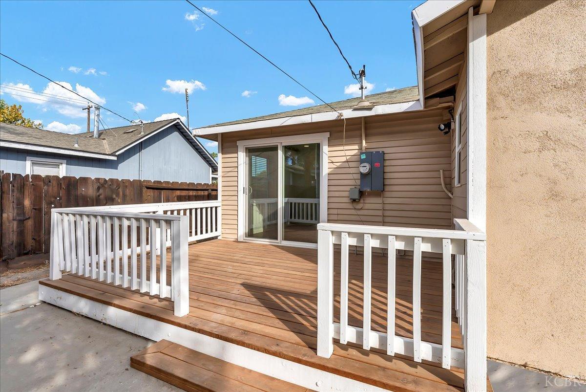 1015 Hall Ave, Corcoran, CA 93212