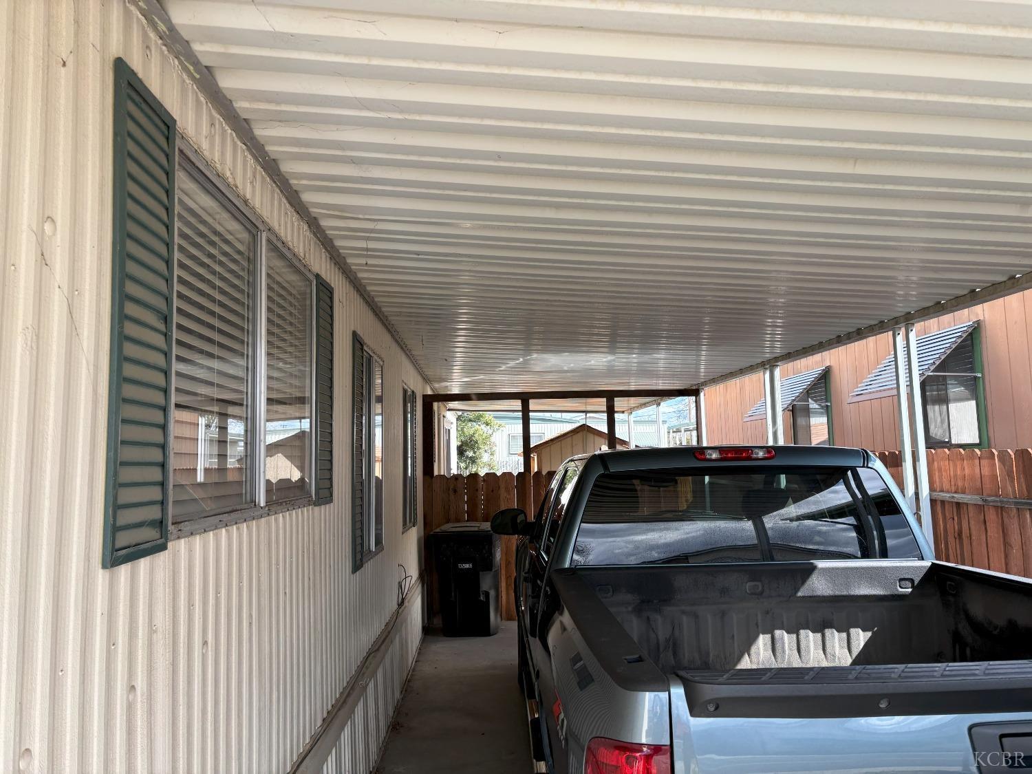 1255 Space 14 W Grangeville Blvd, Hanford, CA 93230