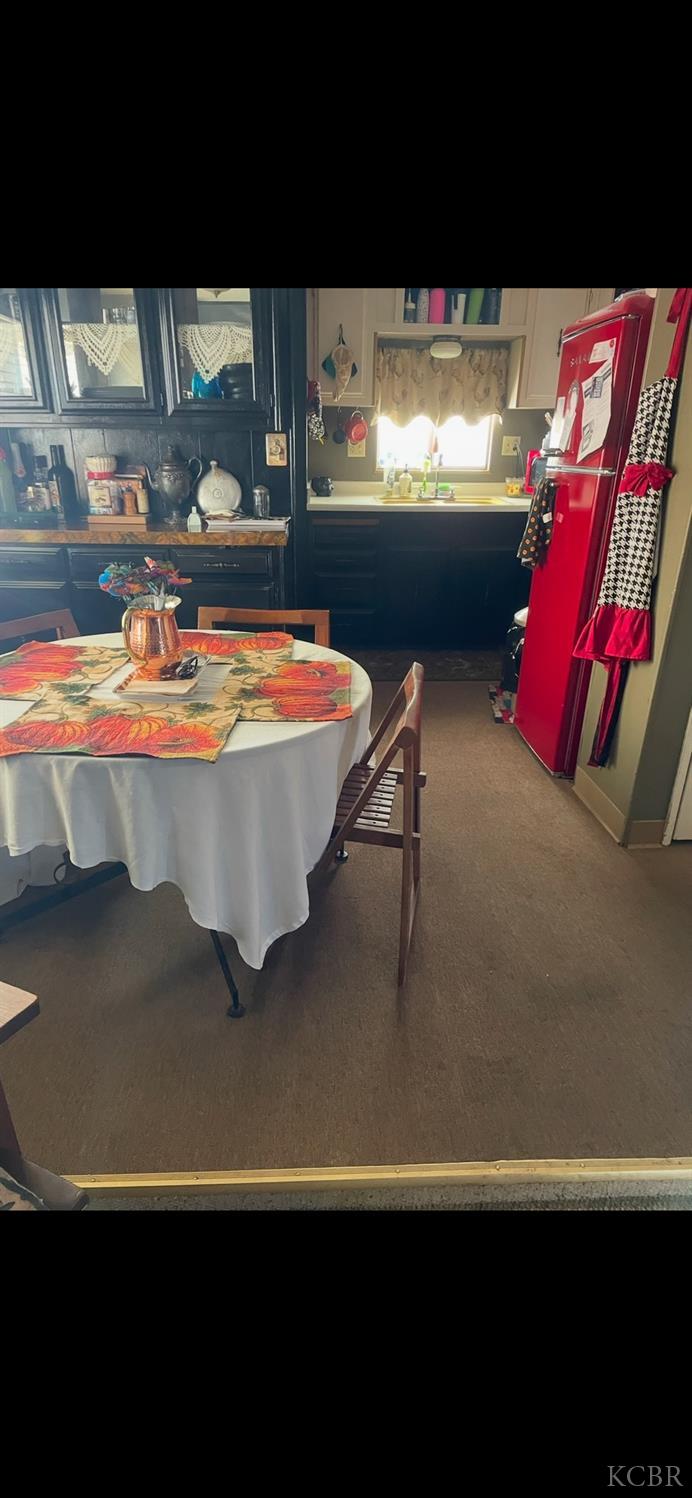 1255 Space 14 W Grangeville Blvd, Hanford, CA 93230