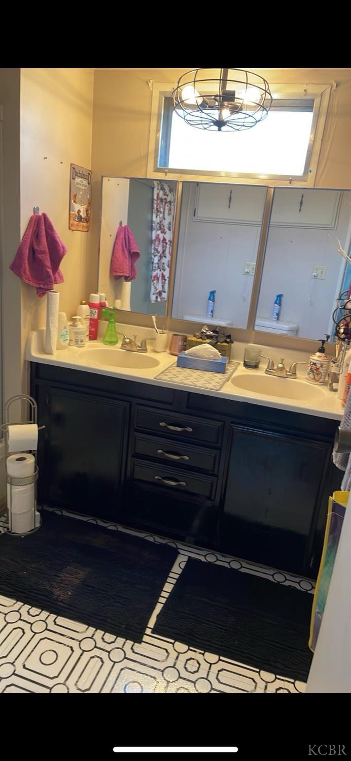 1255 Space 14 W Grangeville Blvd, Hanford, CA 93230