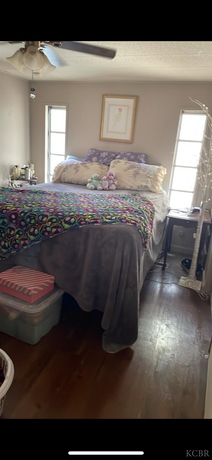 1255 Space 14 W Grangeville Blvd, Hanford, CA 93230