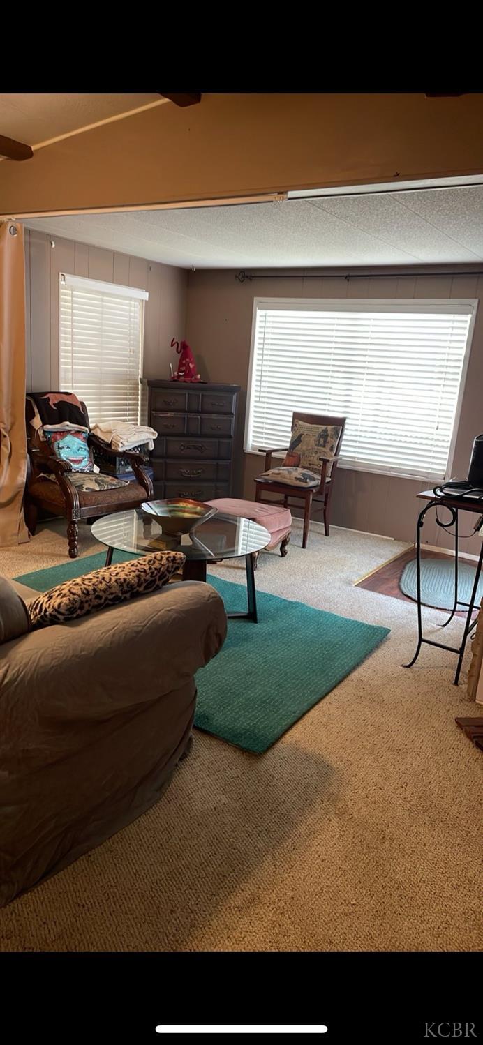 1255 Space 14 W Grangeville Blvd, Hanford, CA 93230