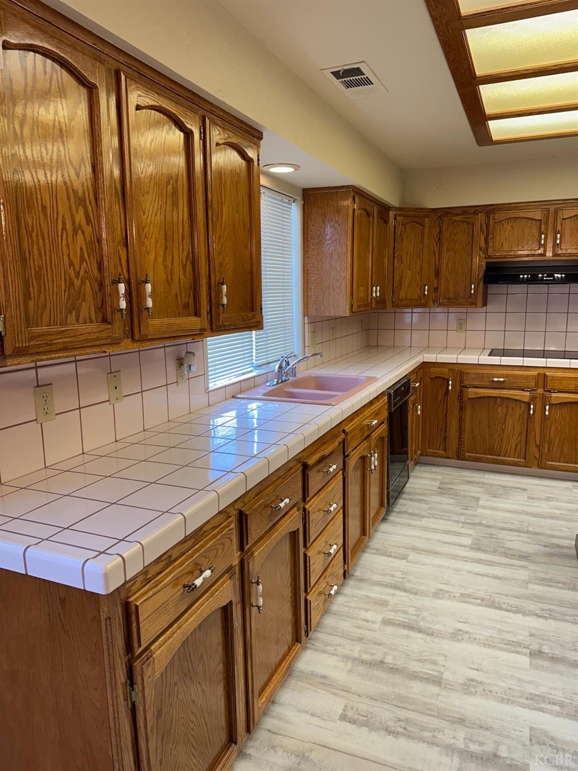 9200 Highway 41, Lemoore, CA 93245