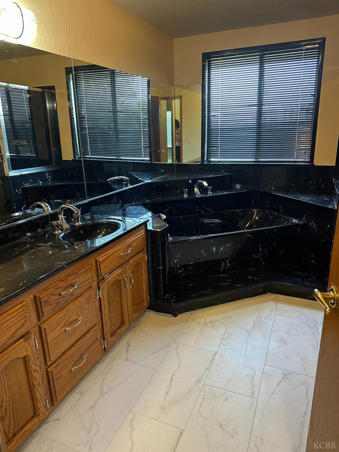 9200 Highway 41, Lemoore, CA 93245