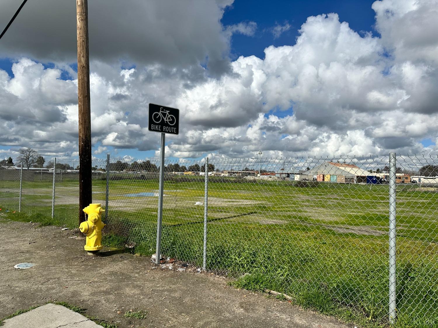 2000 Sherman, Corcoran, CA 93212