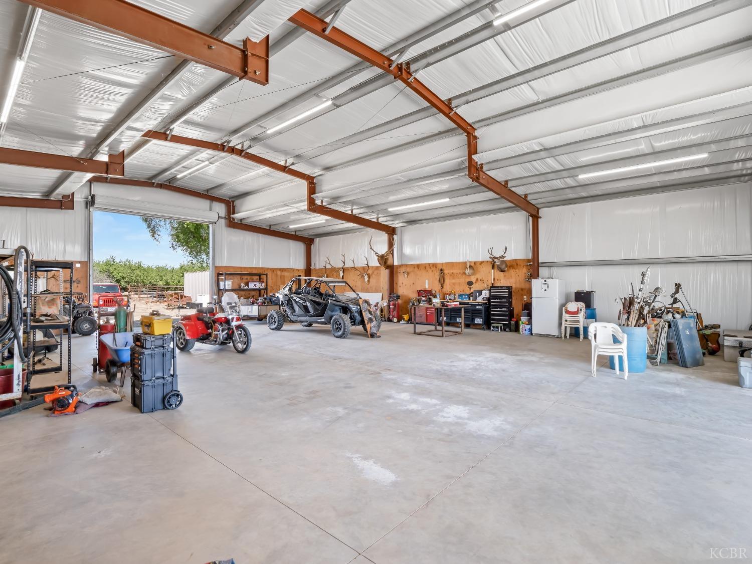 19860 Fremont Ave, Lemoore, CA 93245