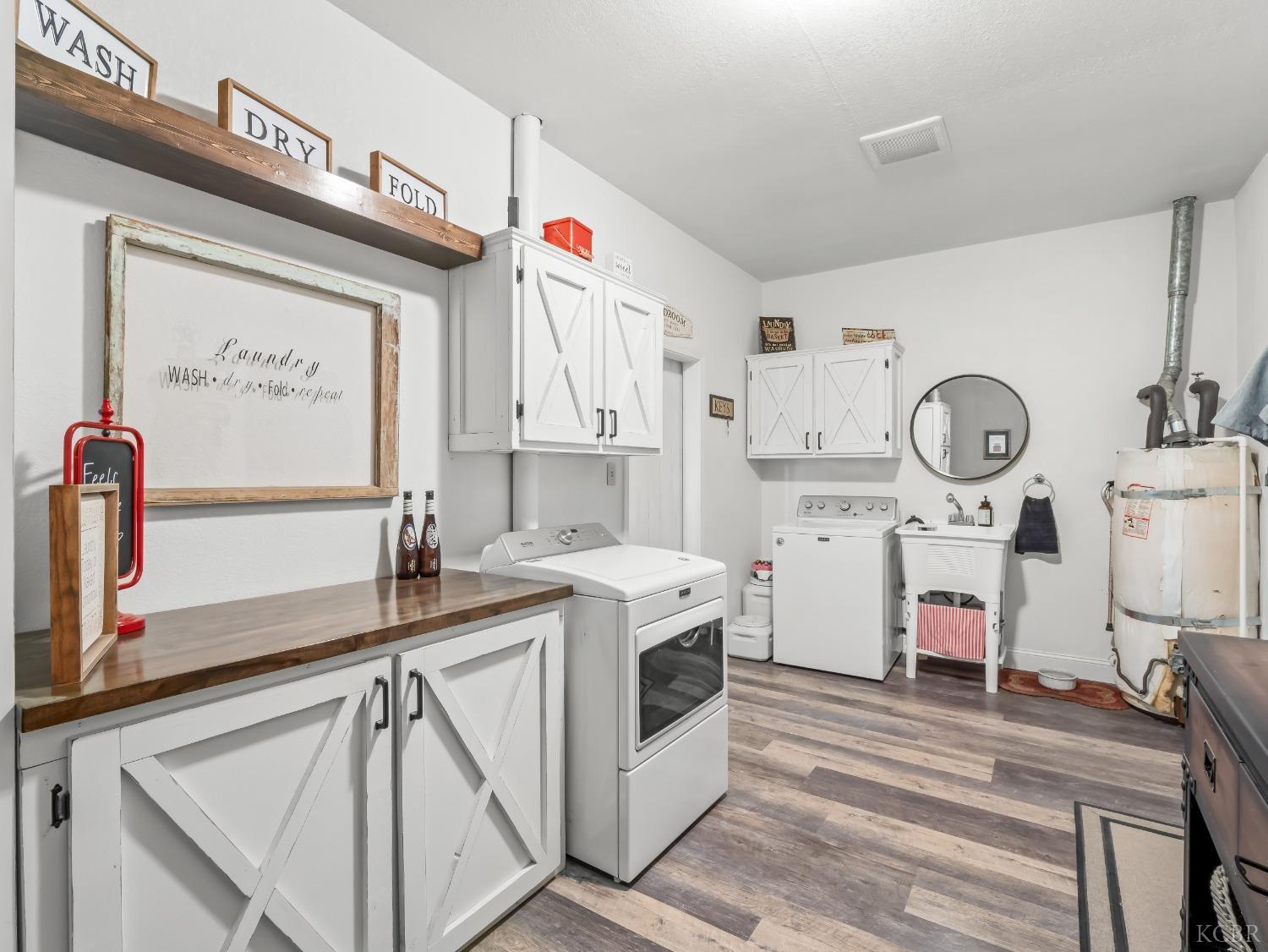 19860 Fremont Ave, Lemoore, CA 93245