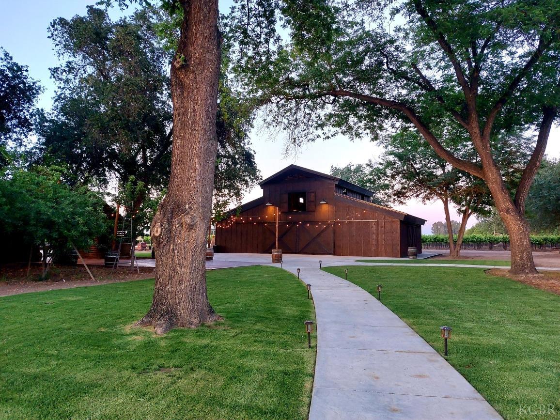 18896 Grangeville Blvd, Lemoore, CA 93245