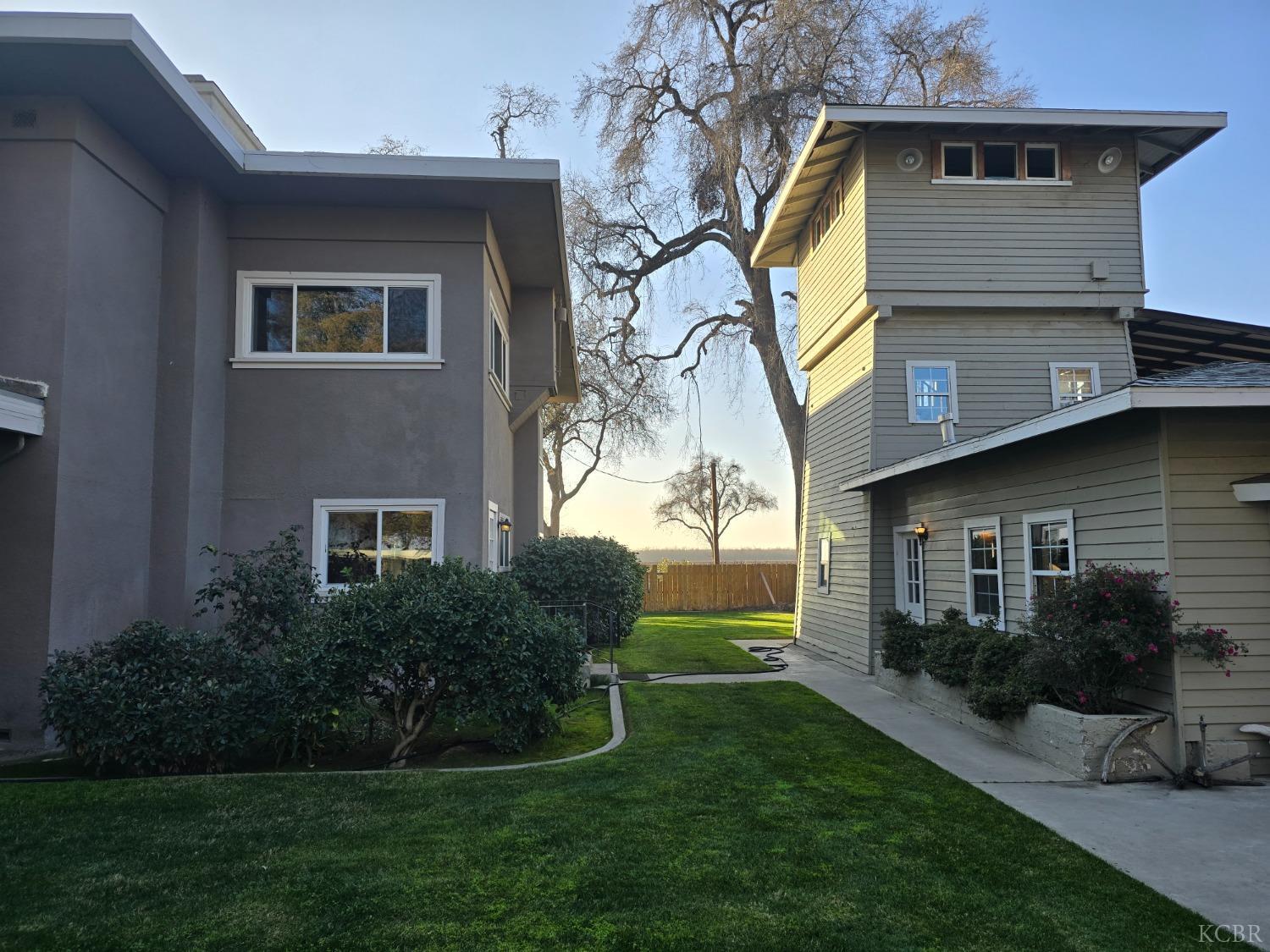 18896 Grangeville Blvd, Lemoore, CA 93245